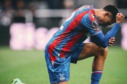 爱游戏中国-卡利亚里球员努力拼搏，不幸失利