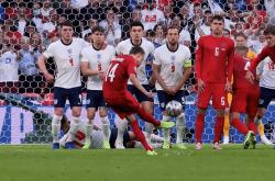 爱游戏下载-包含中国羽毛球队鏖战英格兰羽毛球队，戴资颖打破历史纪录的词条