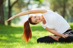 爱游戏-奥运周期关键战焦点战，勇士战术压制活塞的启示