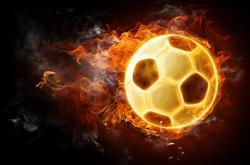 爱游戏娱乐-赛道上的冰与火之歌，迈凯伦绝杀阿斯顿马丁，周冠宇状态火热