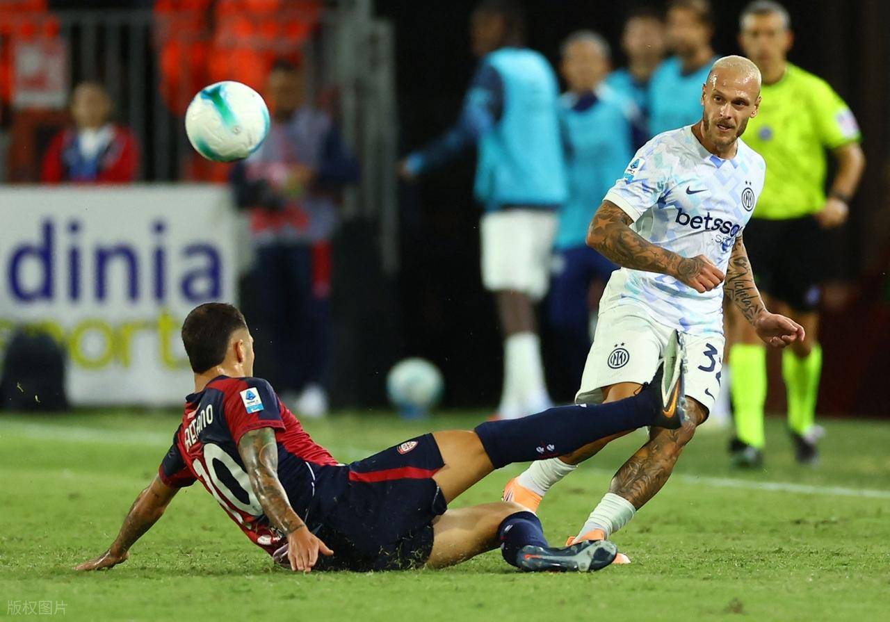 佛罗伦萨客场战胜卡利亚里，豪取三分的简单介绍