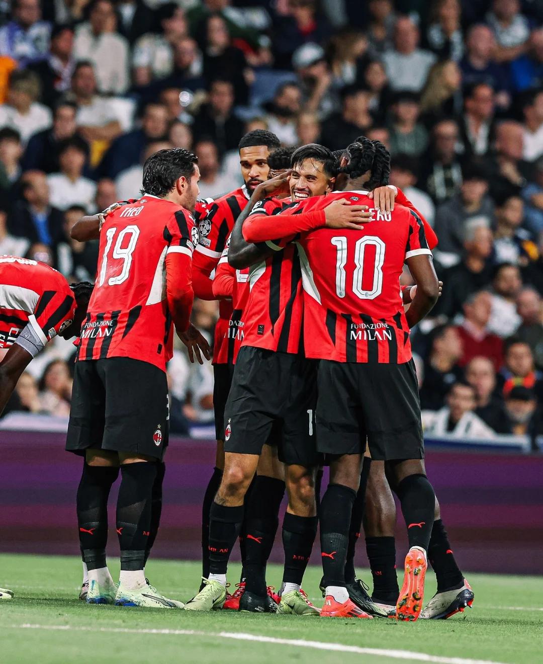 关于AC米兰防线低迷,连续遭遇惨败困扰的信息 关于AC米兰防线低迷,连续遭遇惨败困扰的信息