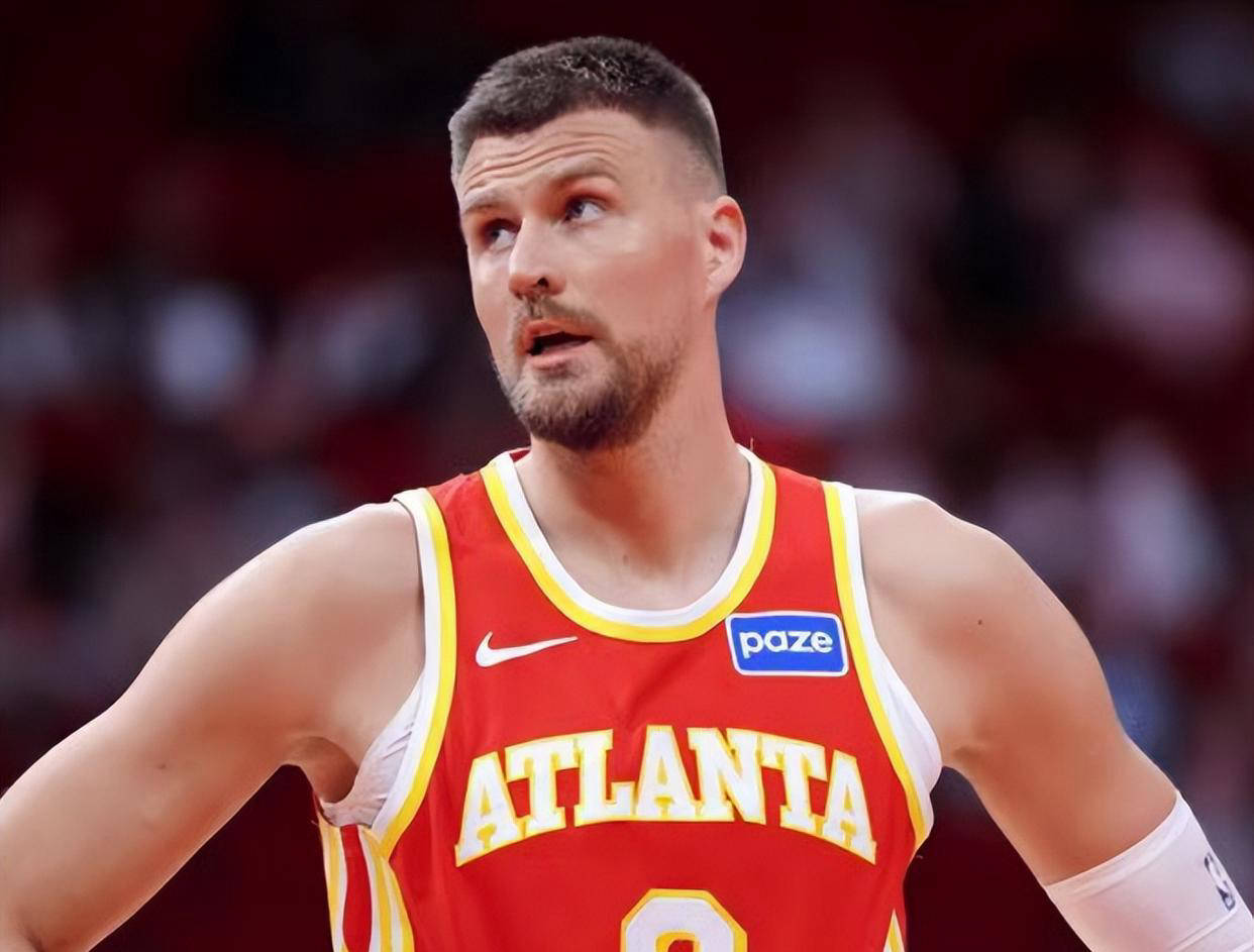 关于老鹰队迎来连胜，年轻球员表现稳定成熟的信息