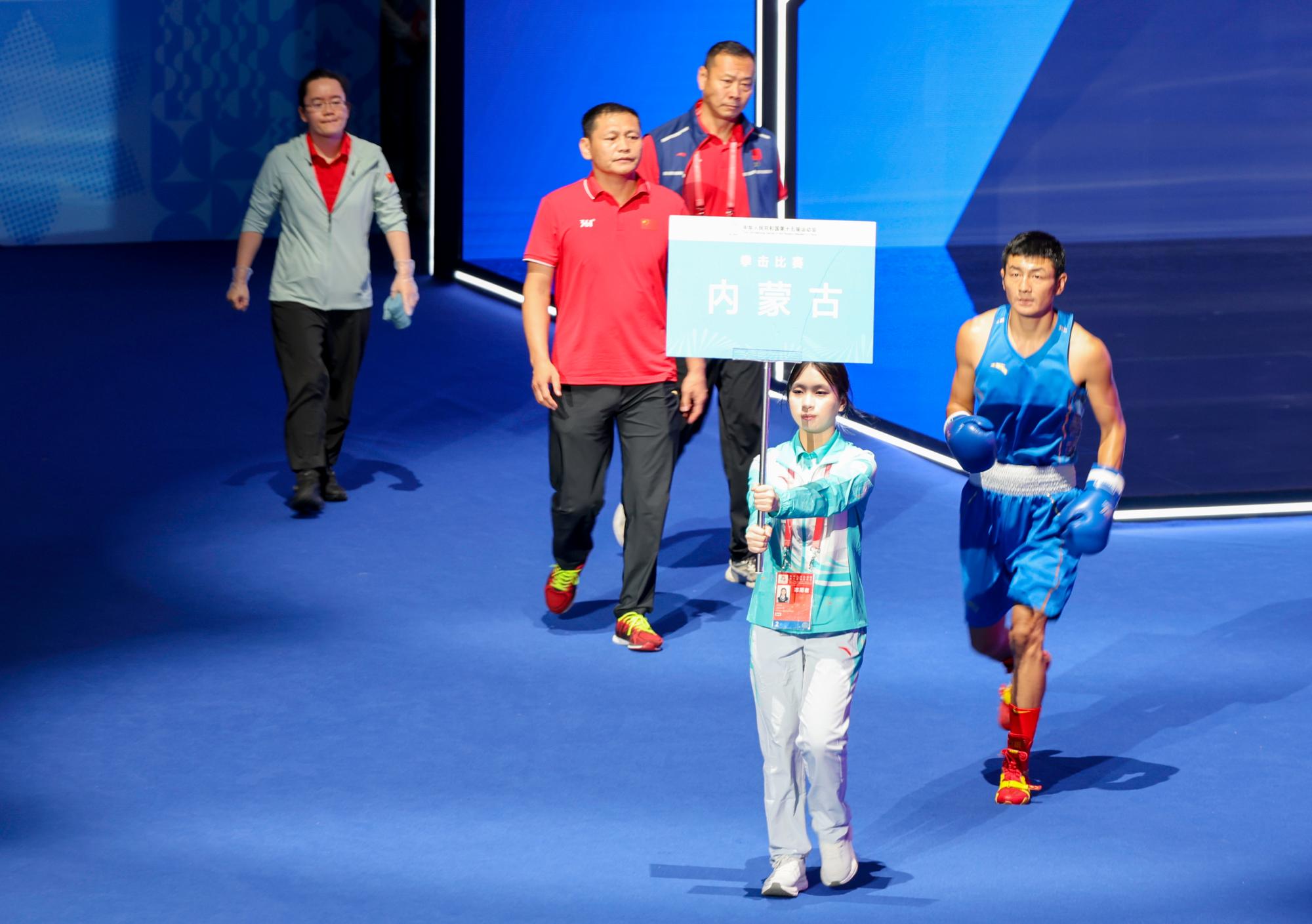 巴拿马拳击选手引领潮流，晋级女子铜牌争夺的简单介绍