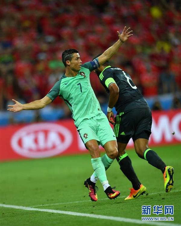 包含威尔士锁定晋级，成功跻身欧锦赛赛场的词条