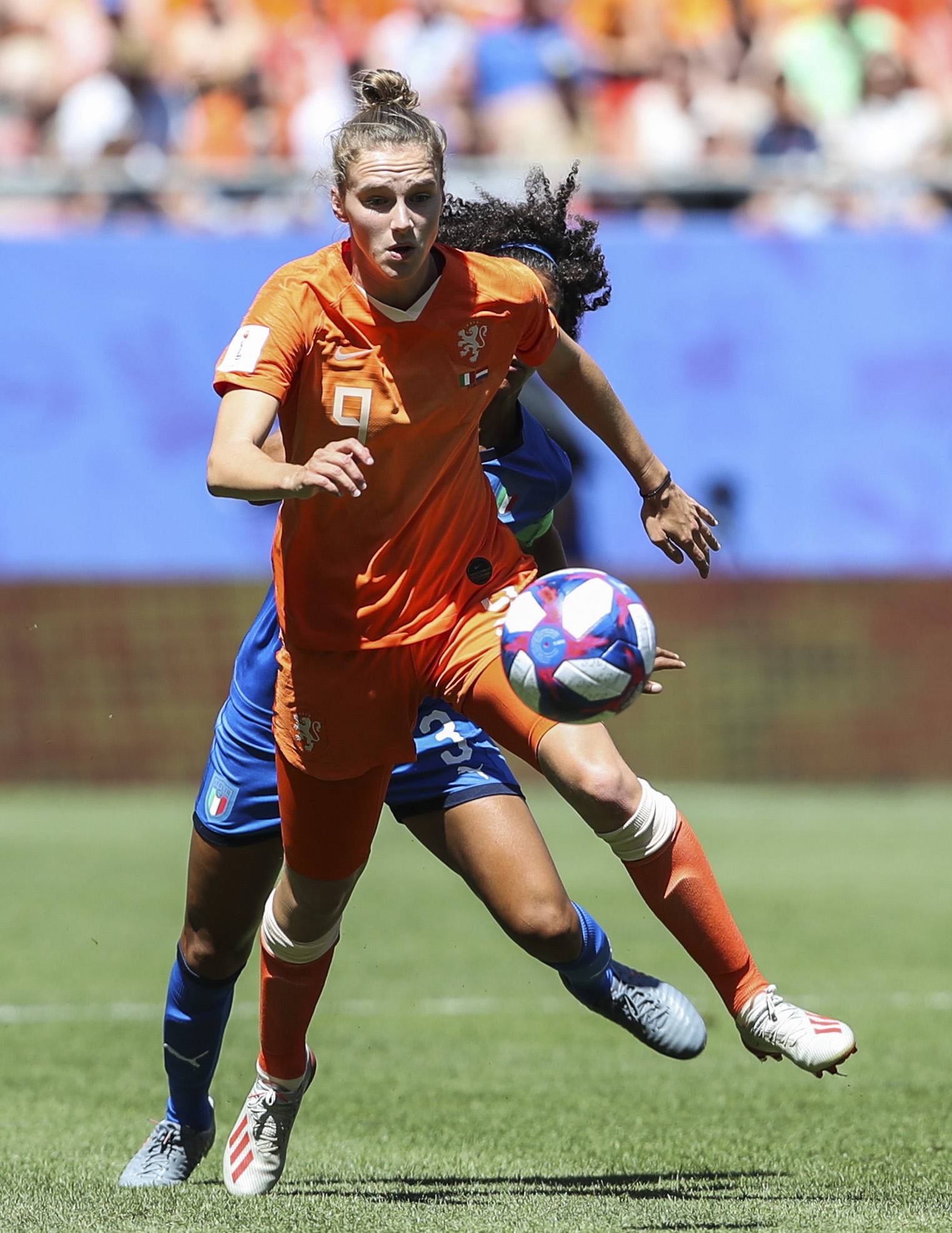 关于瓦朗谢纳客场告捷，取得宝贵分的信息