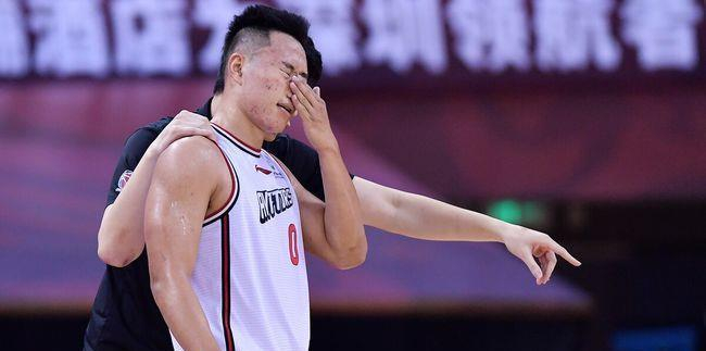 包含河北男篮遭遇三连败，势头不佳的词条