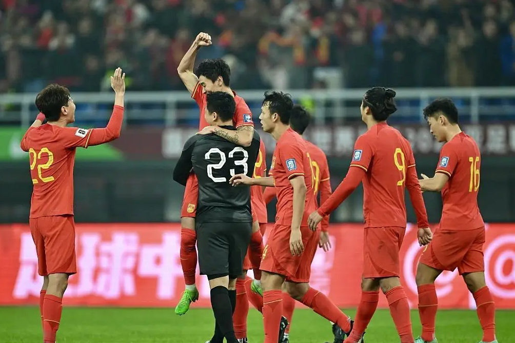 紧张刺激！足坛劲旅将上演激战的简单介绍