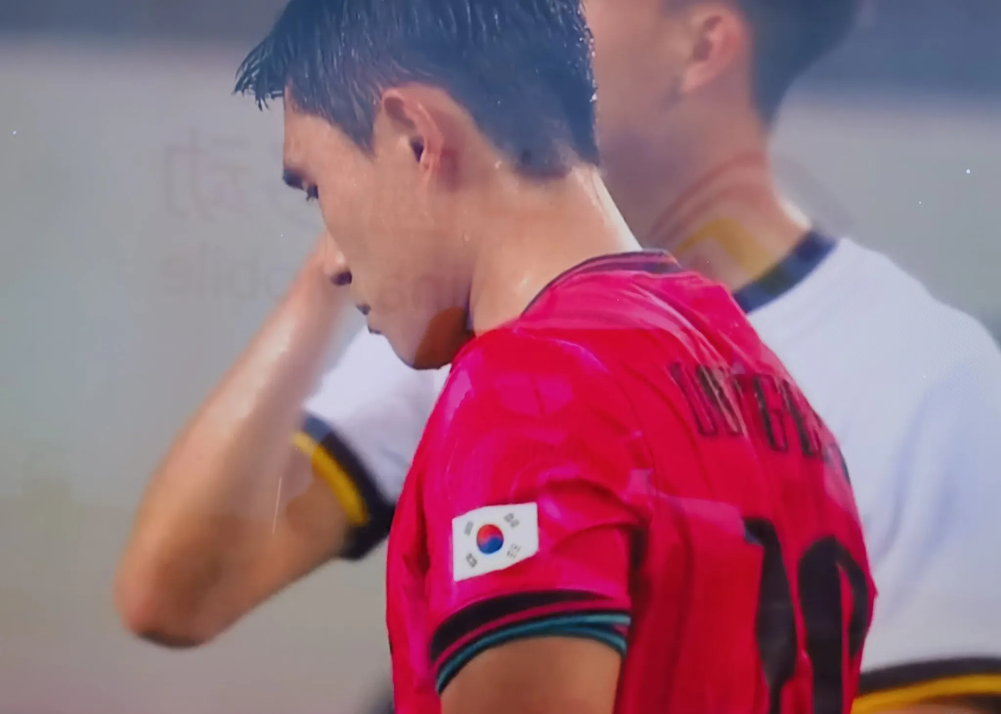 包含中国乒乓球队翻盘英国乒乓球队，波尔绝境逆转的词条