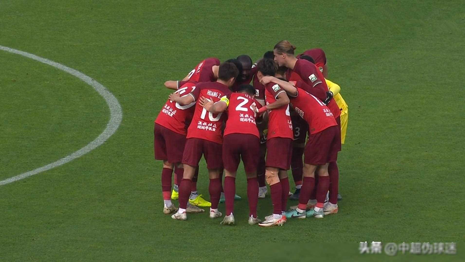 佛罗伦萨主场不敌，近期状态起伏不定的简单介绍