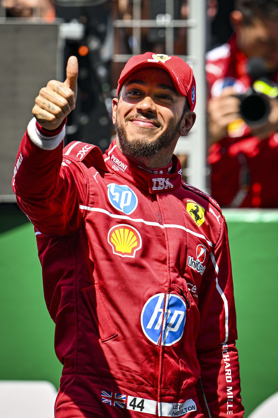 包含迈凯伦完胜威廉姆斯，汉密尔顿点燃赛场的词条