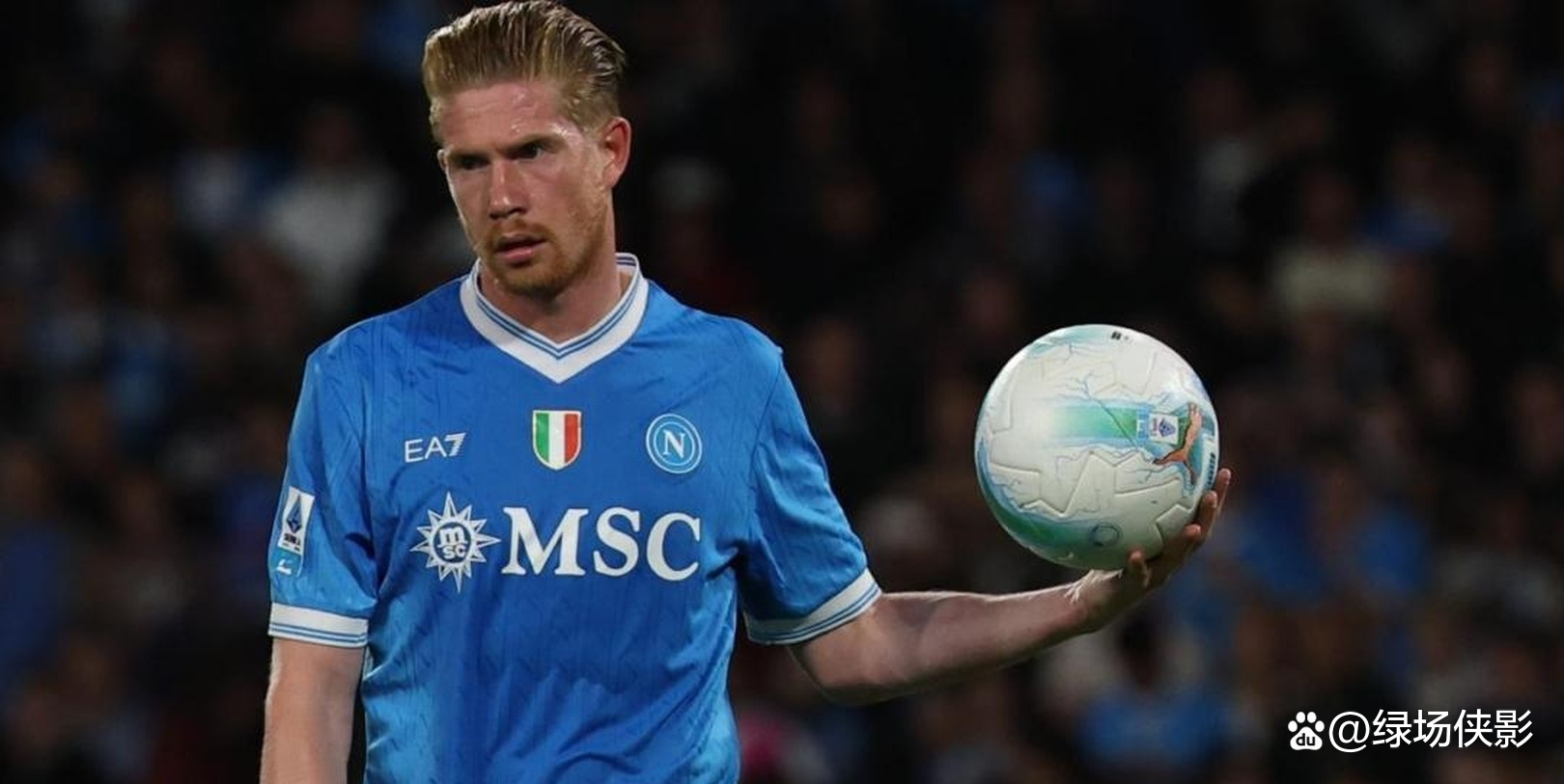 包含智利逆转那不勒斯，德布劳内爆发神勇的词条