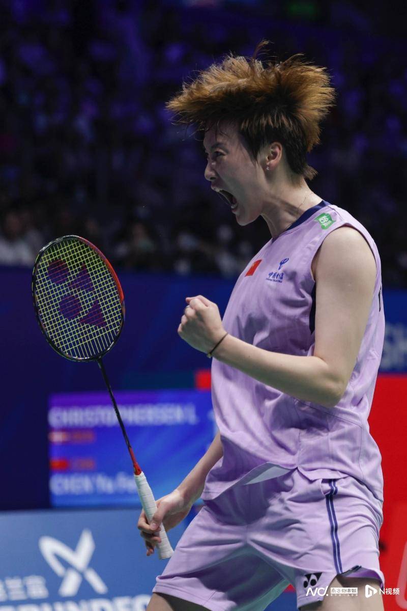 中国羽毛球队横扫韩国羽毛球队，安赛龙关键制胜的简单介绍