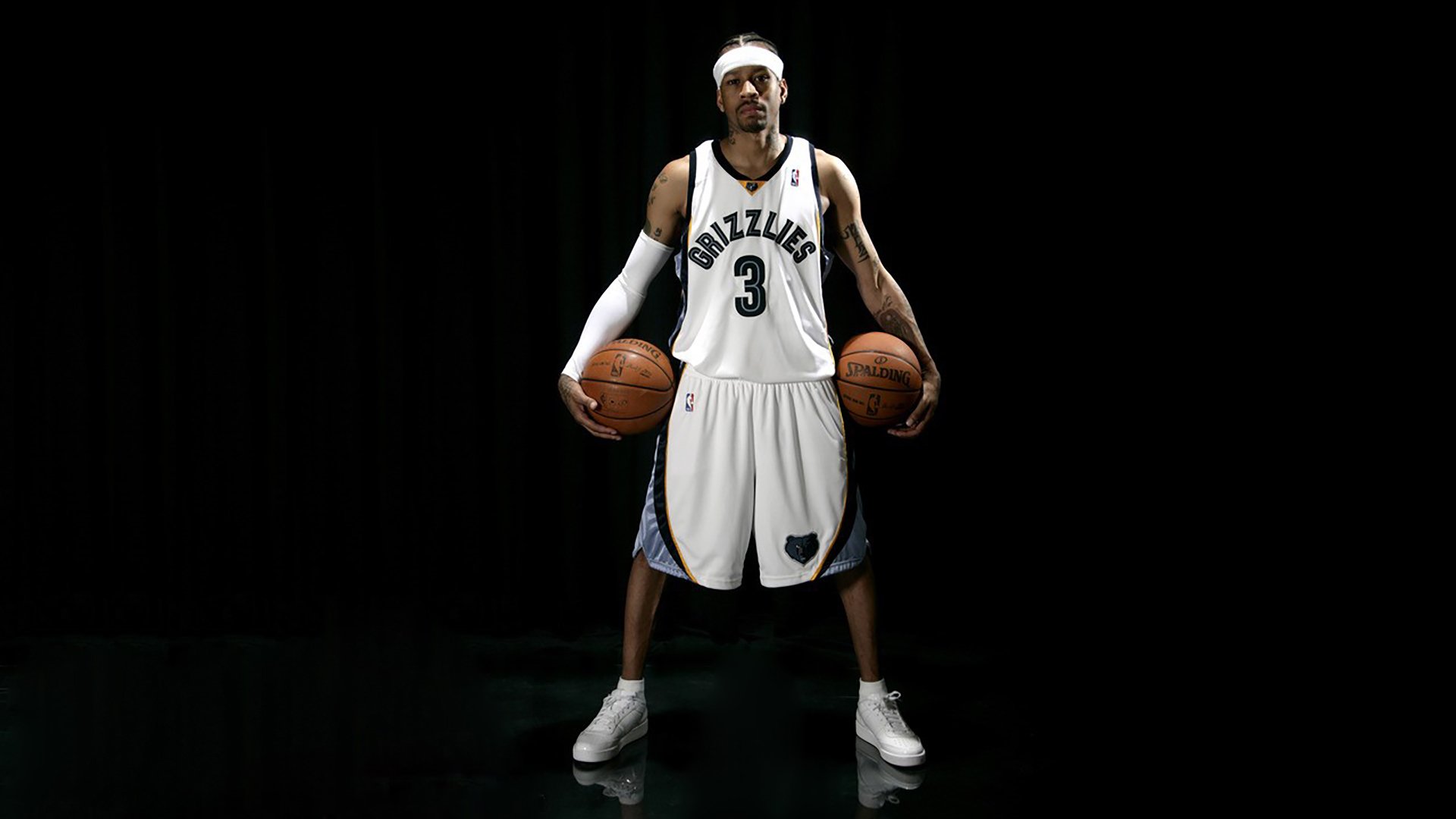 NBA季后赛之夜，小贾伦·杰克逊刷新纪录，改写灰熊历史